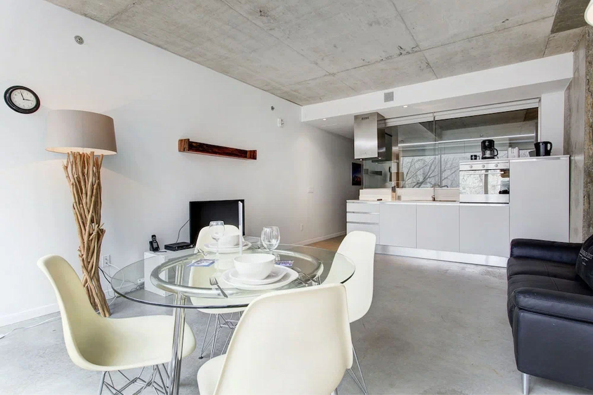 Upscale Stays Start with Pristine Care—Unlocking the Power of Premier Property Maintenance